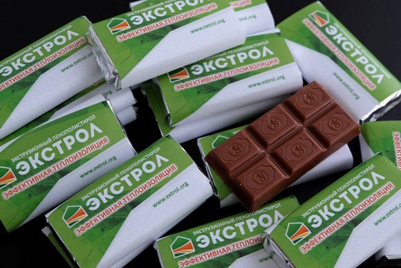 Шоколад и конфеты с логотипом на заказ